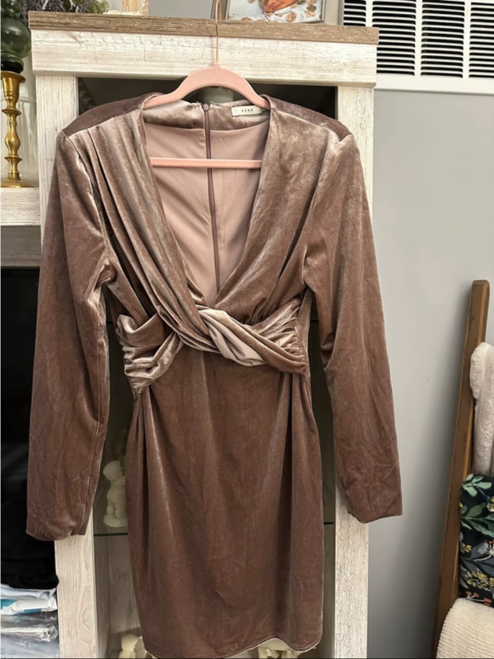Lush Plush Velvet Top - Blush Taupe